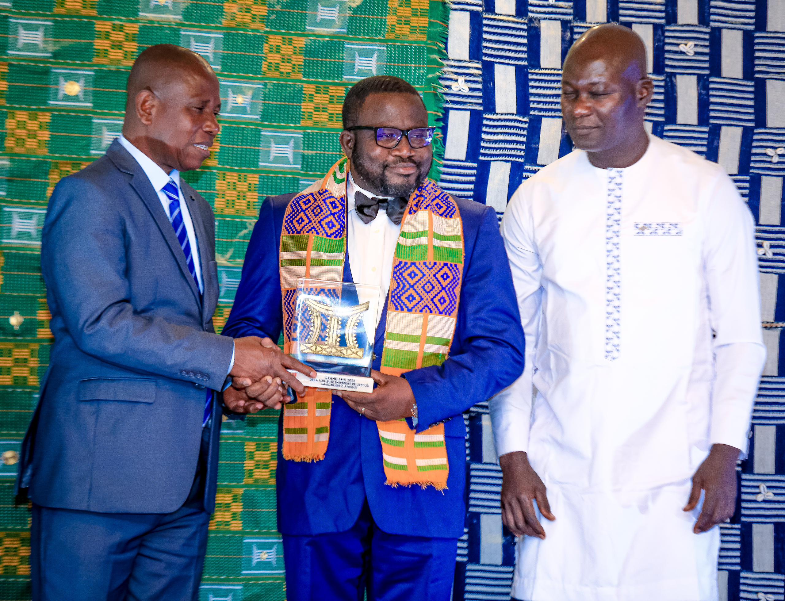 Ouagnimin Sorho sacré Meilleure Entreprise de Gestion Immobilière au Grand Prix Résilience et Durabilité 2025